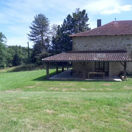 Hébergement de vacances Des Guitares Gers *